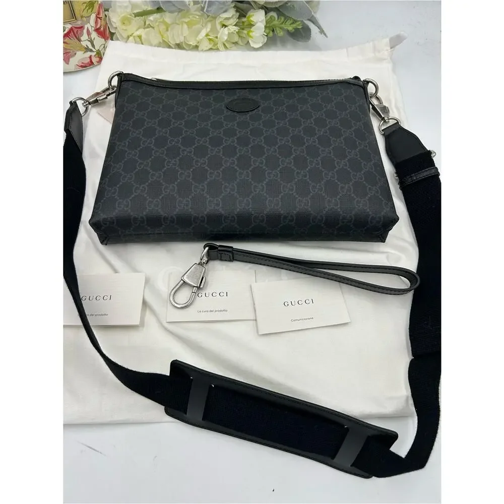 Gucci Black GG Monogram Messenger Crossbody Bag detachable strap made in Italy